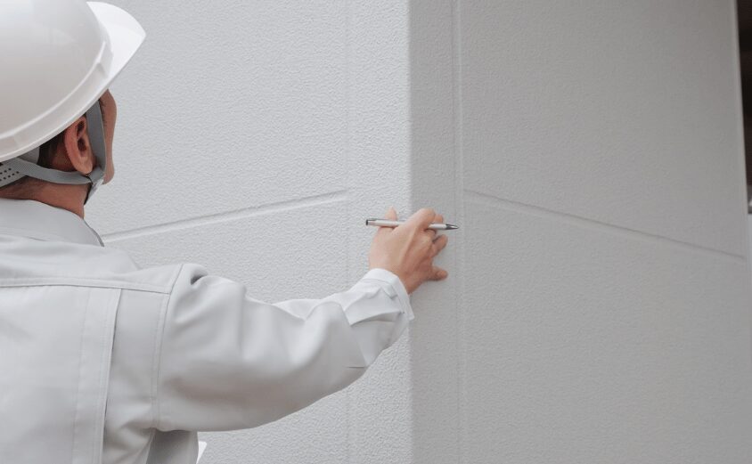 外壁塗装剥がれ 補修 diy プロ メリット