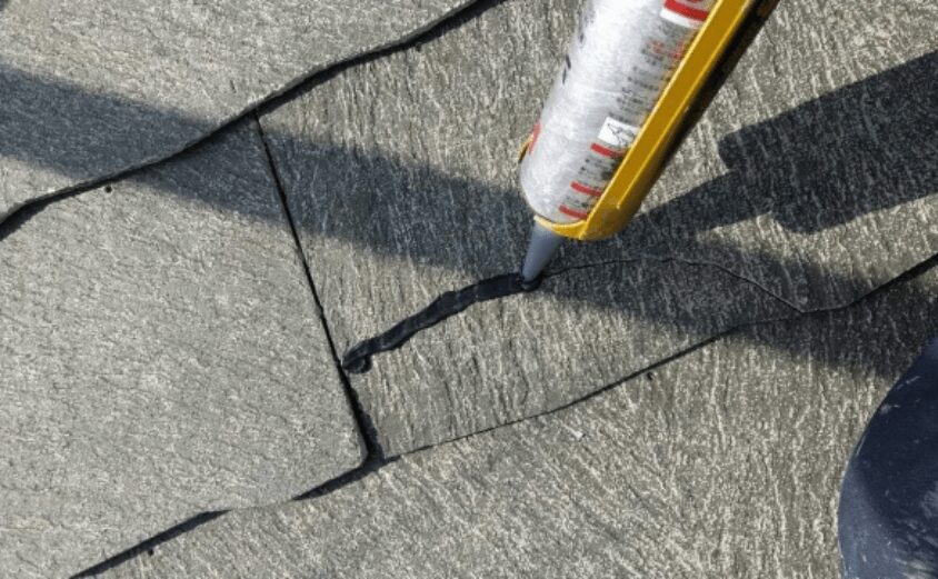 スレート屋根 コーキング補修