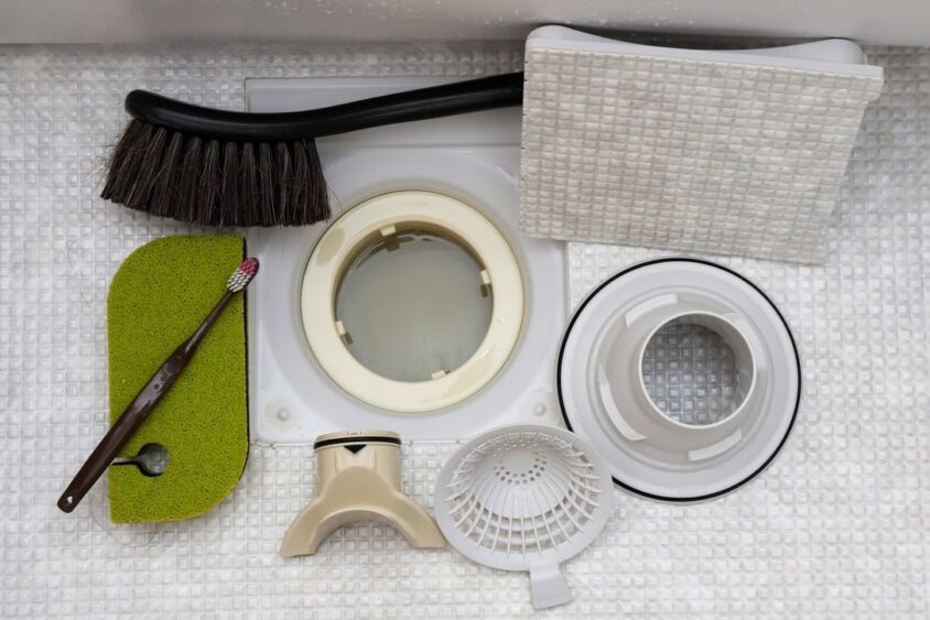 排水口のぬめりがひどいときはハウスクリーニングもおすすめ