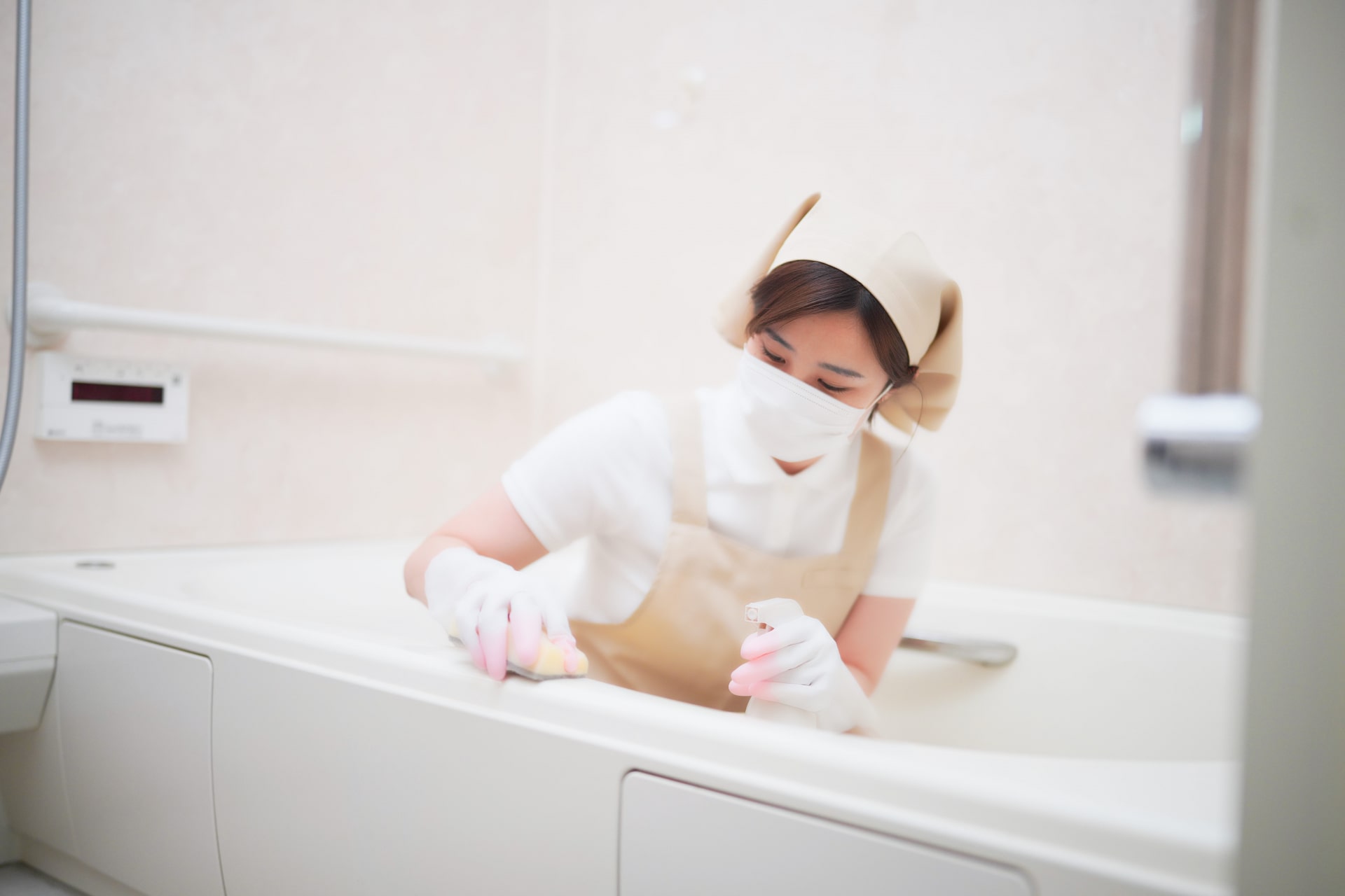 お風呂の頑固な汚れならハウスクリーニングがおすすめ