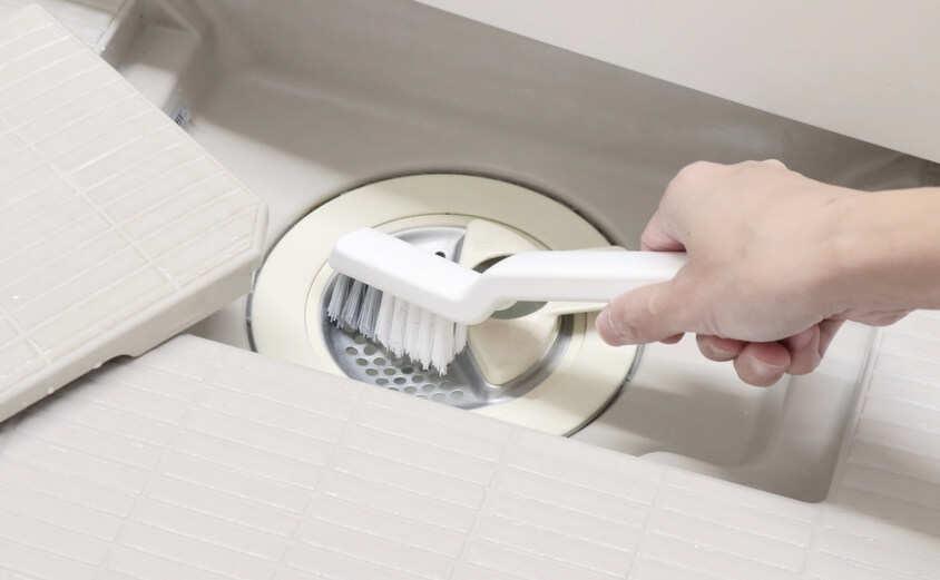 お風呂の排水口のつまりの予防策