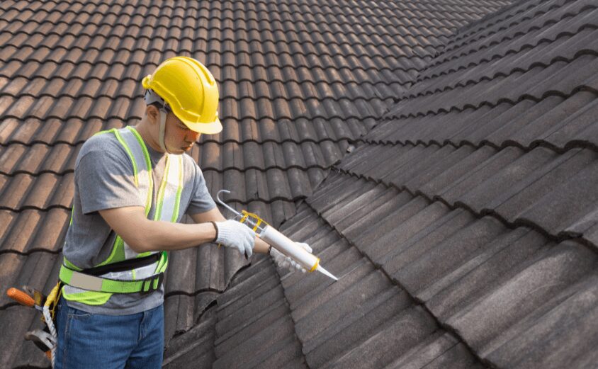 コーキング補修 瓦屋根 雨漏り
