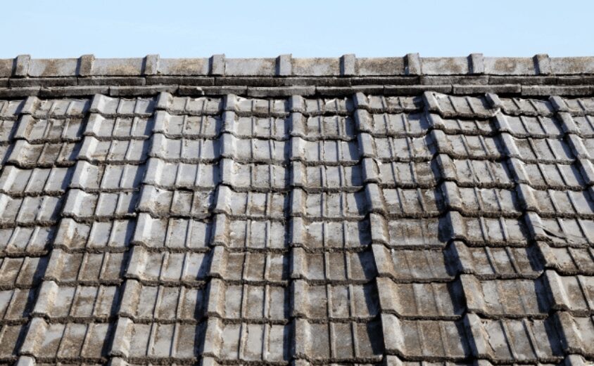 セメント瓦 瓦屋根 雨漏り